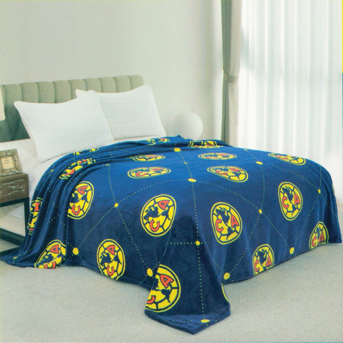 Club De Futbol America 2 Ply (Supersoft Fleece) Thick Queen Size Blanket With Sherpa Lining