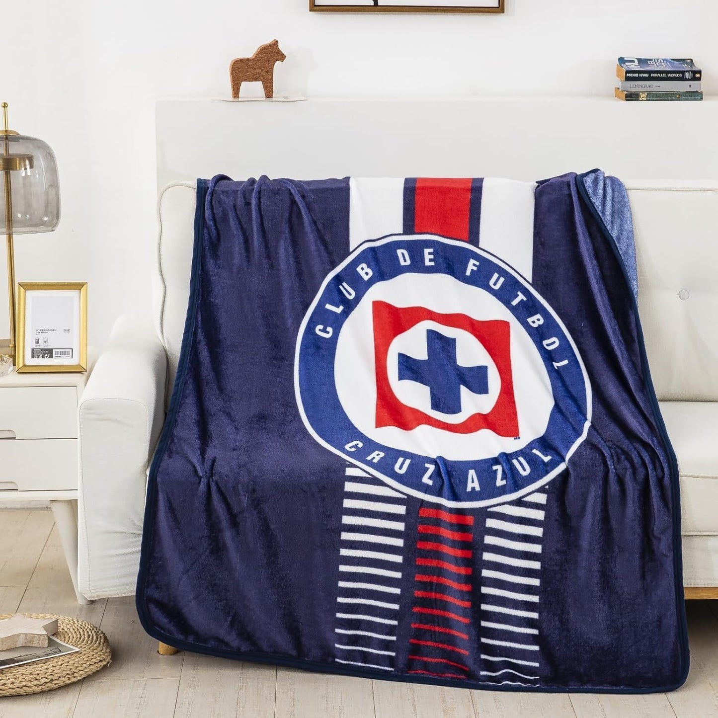 Cruz Azul 220 GSM, Officially Licensed One Ply (Supersoft Fleece) Throw Blanket 50x60
