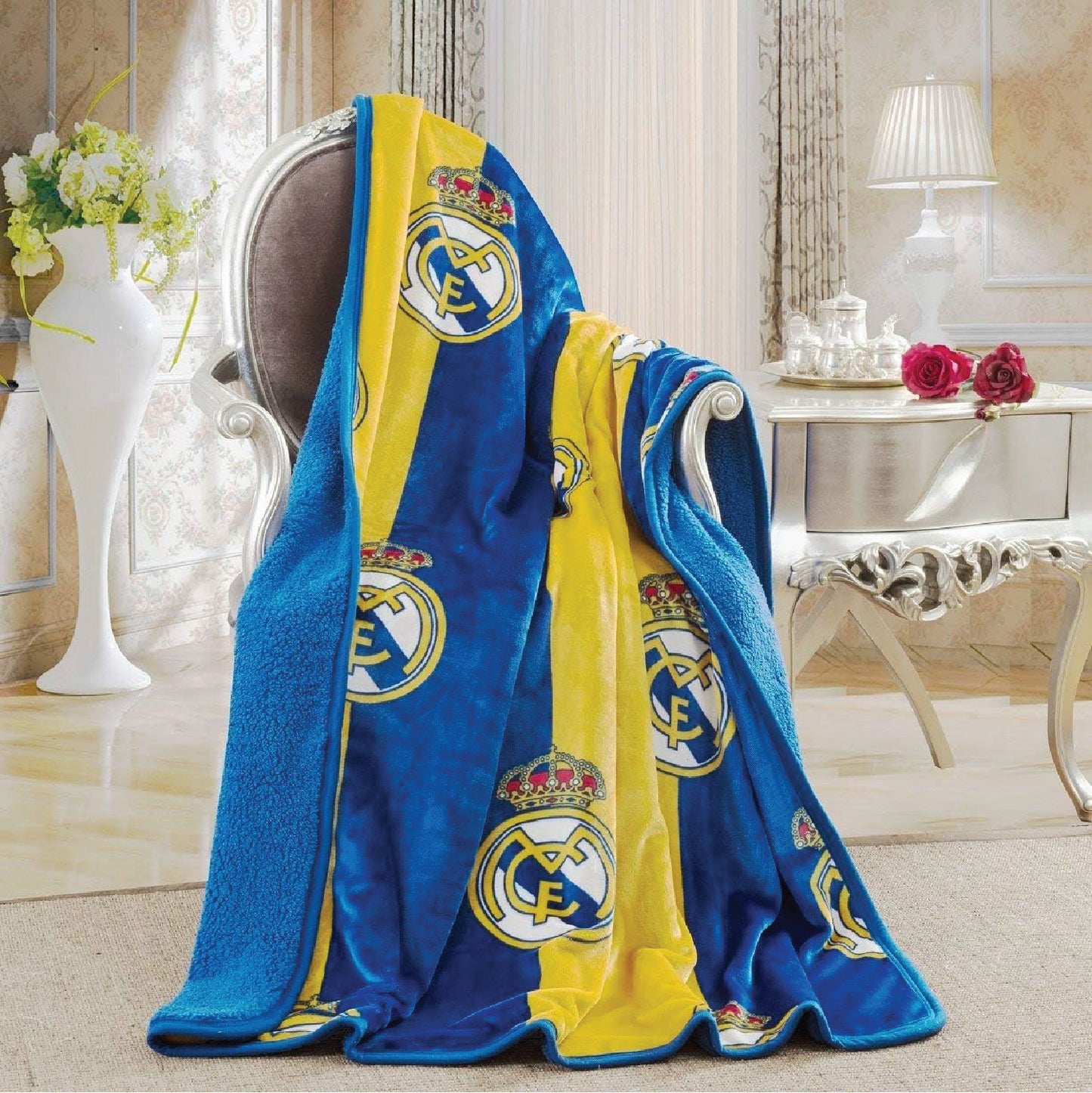 Real Madrid 2 Ply (Supersoft Fleece) Thick Throw Blanket With Sherpa Lining 50x60